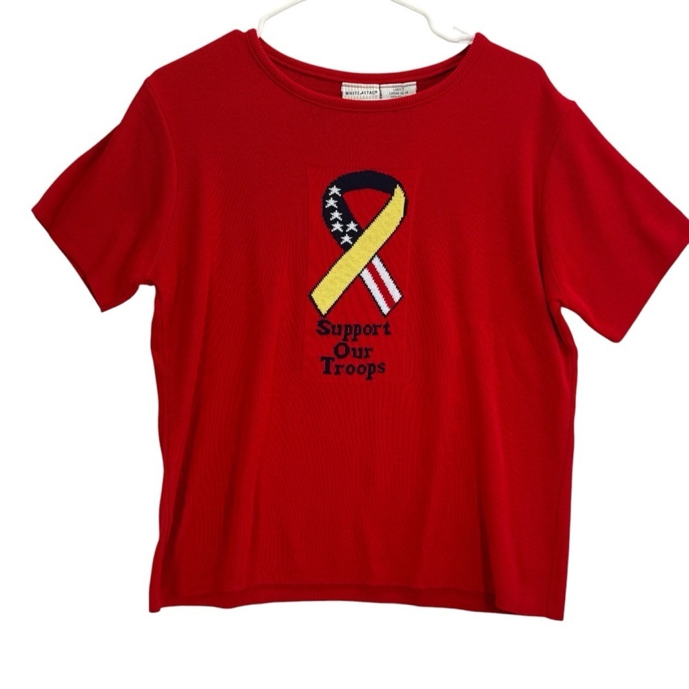 Women’s White Stag Vintage Support Our Troops Red Sweater. Size L